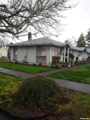 591 Sherman St, Lebanon OR 97355-4452 exterior