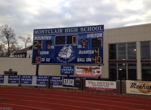 13 Potter Ct, Montclair NJ  07043-1514 exterior