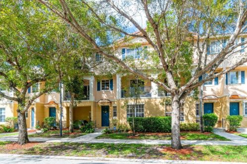 4561 Danson Way, Delray Beach, FL 33445-3551