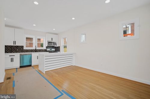 5010 Brooks St, Washington DC  20019-5318 exterior