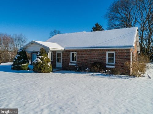 510 Prison Rd, Dauberville, PA 19533-9380