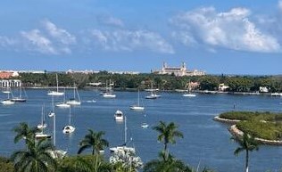 529 Flagler Dr, West Palm Beach FL  33401-5930 exterior