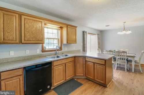 23415 Meadows Ln, Slaughter Beach DE  19963-4778 exterior