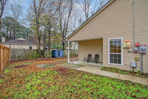 130 Chandler Dr, Ladson SC  29456-4800 exterior