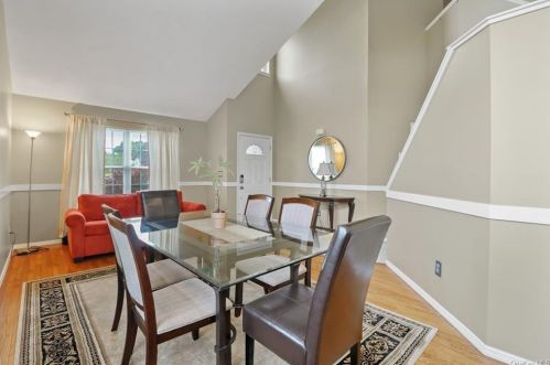 7 Woodfield Dr, Washingtonville NY  10992-1149 exterior