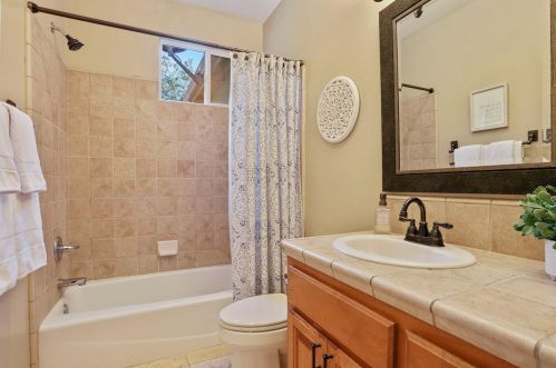 1238 River Pointe Dr, Lodi CA  95240-0564 exterior