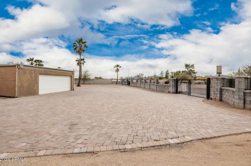 12207 70th St, Scottsdale AZ  85254-5311 exterior