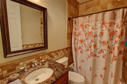 4 Shale, Trabuco Canyon CA  92679-5233 exterior