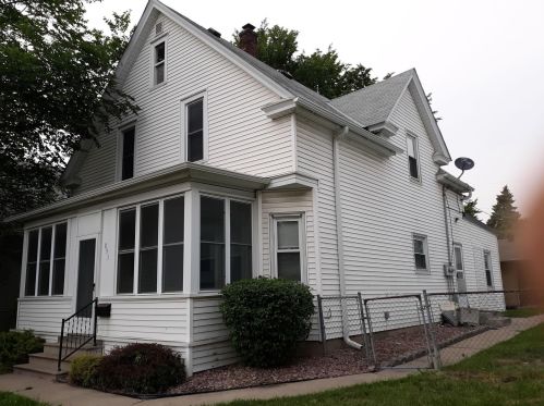 891 Case Ave, Saint Paul, MN 55106-3805