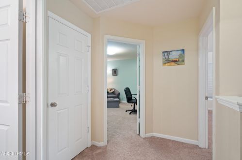 96 Shadow Moss Dr, Beaufort SC  29906-6000 exterior