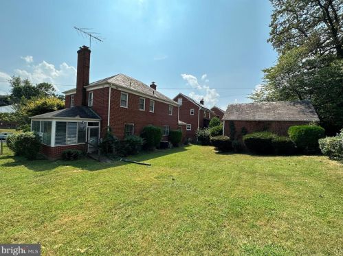 1437 Gate Rd, Washington, DC 20012-1217