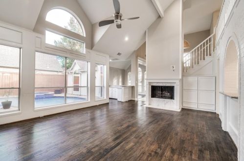 18032 Benchmark Dr, Dallas TX  75252-6444 exterior