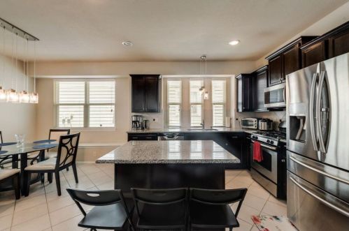9033 Eagle Dr, Aubrey TX  76227-5786 exterior