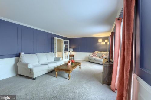 479 Woodcrest Dr, Navy Sup Dpt PA  17050-6854 exterior