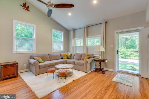 113 Park Ave, Berlin Boro NJ  08009-9410 exterior