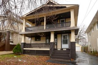 3709 Cecilia Ave, Cleveland OH  44109-4821 exterior