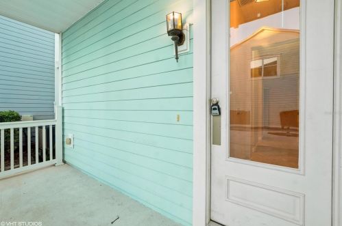 1427 Fairview Cir, Kissimmee FL 34747-6775 exterior