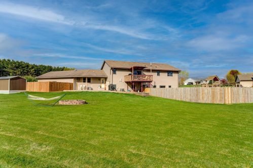 1406 138th Ave, New Johannesburg WI  54017-6821 exterior