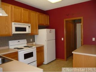 7327 Derby Ln, Prior Lake, MN 55379-7061