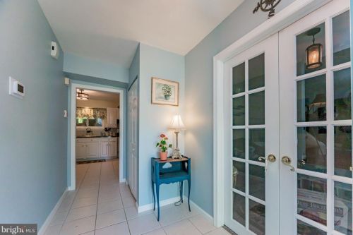 404 Lee Ter, Wilmington, DE 19803-1813