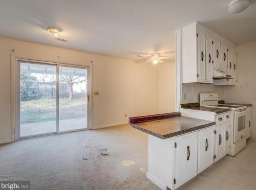 20 Coventry Ct, Fredericksburg VA  22405-2759 exterior