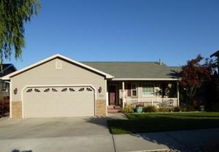 1515 Songbird Ln, Wenatchee, WA 98801-3693