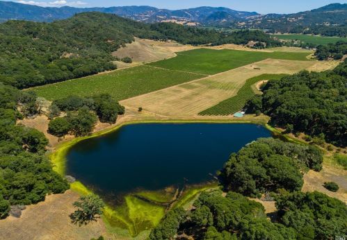 1200 Feliz Creek Rd, Hopland, CA 95449