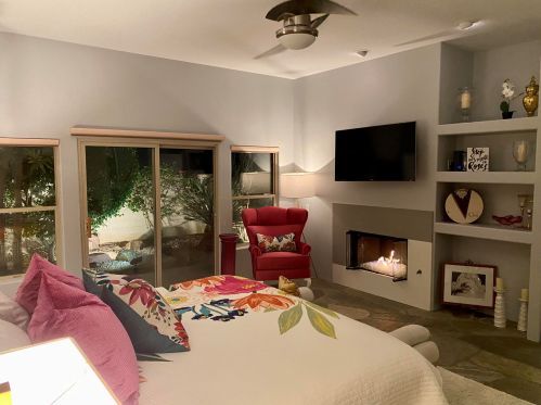 88 Kavenish Dr, Rancho Mirage CA  92270-3247 exterior