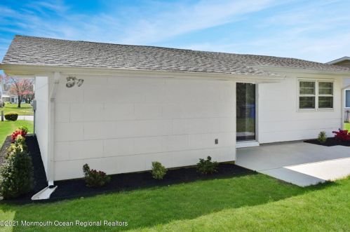 22 Phillips Rd, Bricktown NJ  08724-2441 exterior