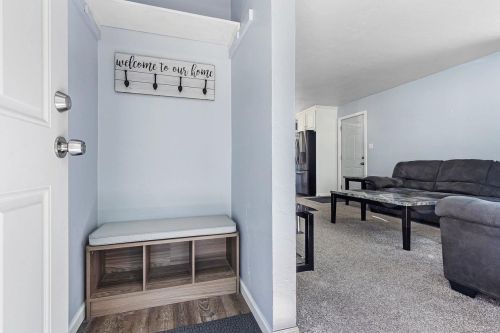 1016 Nicolet Ave, Green Bay, WI 54304-2422