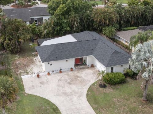 46 Thorncrest Ln, Naples FL  34113-8335 exterior
