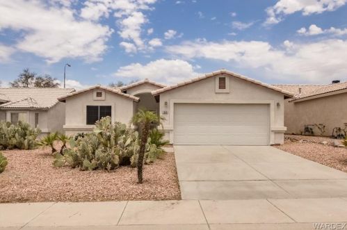 1056 Desert View Ln, Bullhead City, AZ 86429-5849