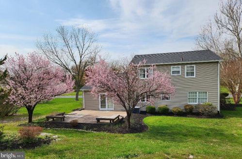 3106 Hayes Rd, Norristown, PA 19403-4018