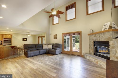 30637 Cypress Ln, Laurel DE  19956-3511 exterior