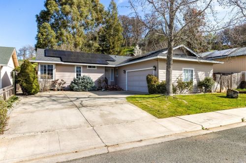 1026 Compton St, Lakeport, CA 95453-4410