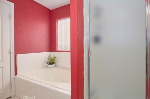 12719 Gifford Way, Victorville CA  92392-7430 exterior