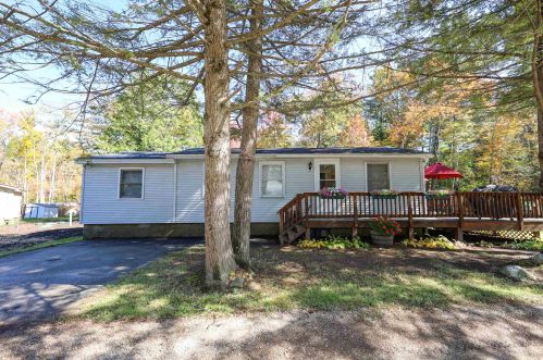 3 Ferndale Rd, Raymond, NH 03077-1321