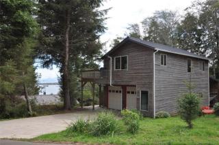 2097 Nesadi Dr, Ilwaco, WA 98624