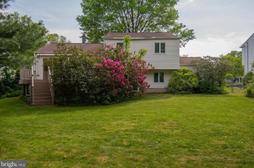 159 Windsor Ave, Southampton PA  18966-3333 exterior