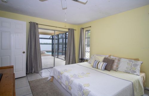 450 Coral Creek Dr, Placida FL  33946-2320 exterior