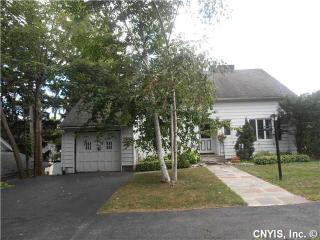 201 Alanson Rd, Syracuse, NY 13207-1505
