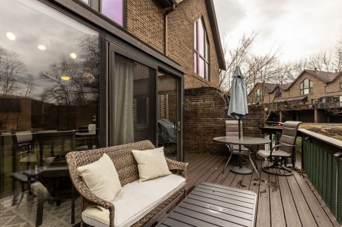 10064 Mansion Dr, Gibsonia PA  15044-7478 exterior