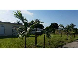 1910 95th Ter, Hollywood, FL 33025-1961