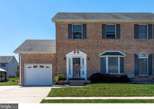 109 Marble House Dr, Bear, DE 19701-4027
