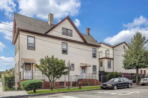 138-19 95th Ave, Jamaica, NY 11435-1344