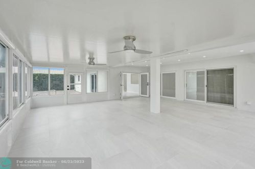 3850 36th Ave, Hollywood FL  33021-1900 exterior