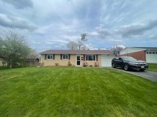 3862 Marion Dr, Enon, OH 45323-1415
