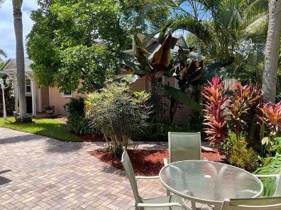 118 7 Ave, Delray Beach FL 33483-5243 exterior