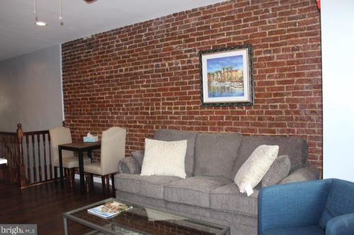 5923 2nd St, Philadelphia PA  19141-0019 exterior