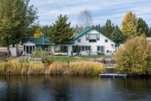 440 Williamson River Dr, Chiloquin, OR 97624-7708